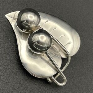 Vintage Sterling‎ DF Mexico ETD Modern Leaf and Berry Brooch Signed